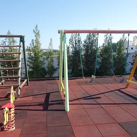 Moradias Joinal 3* Албуфейра