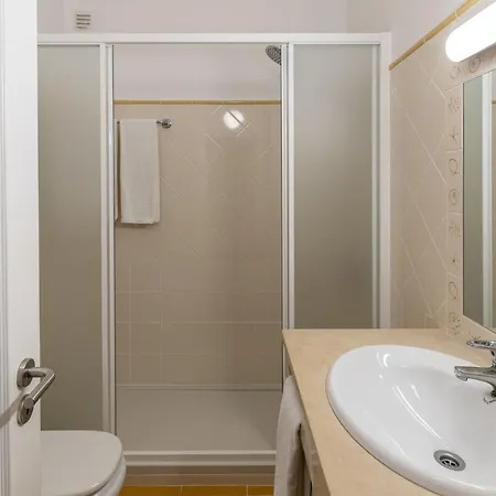 Moradias Joinal 알부페이라