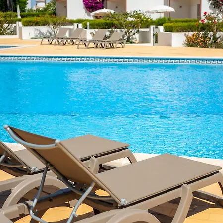 Prázdninový areál Moradias Joinal 3*